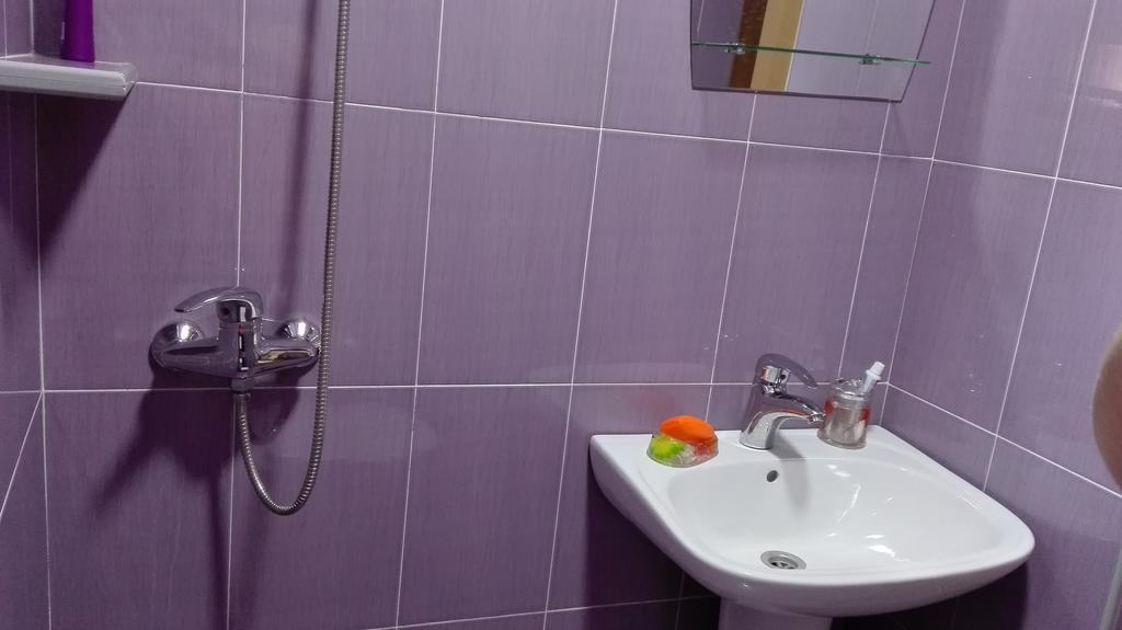 Apartment In The Heart Of Old Tbilisi Luaran gambar